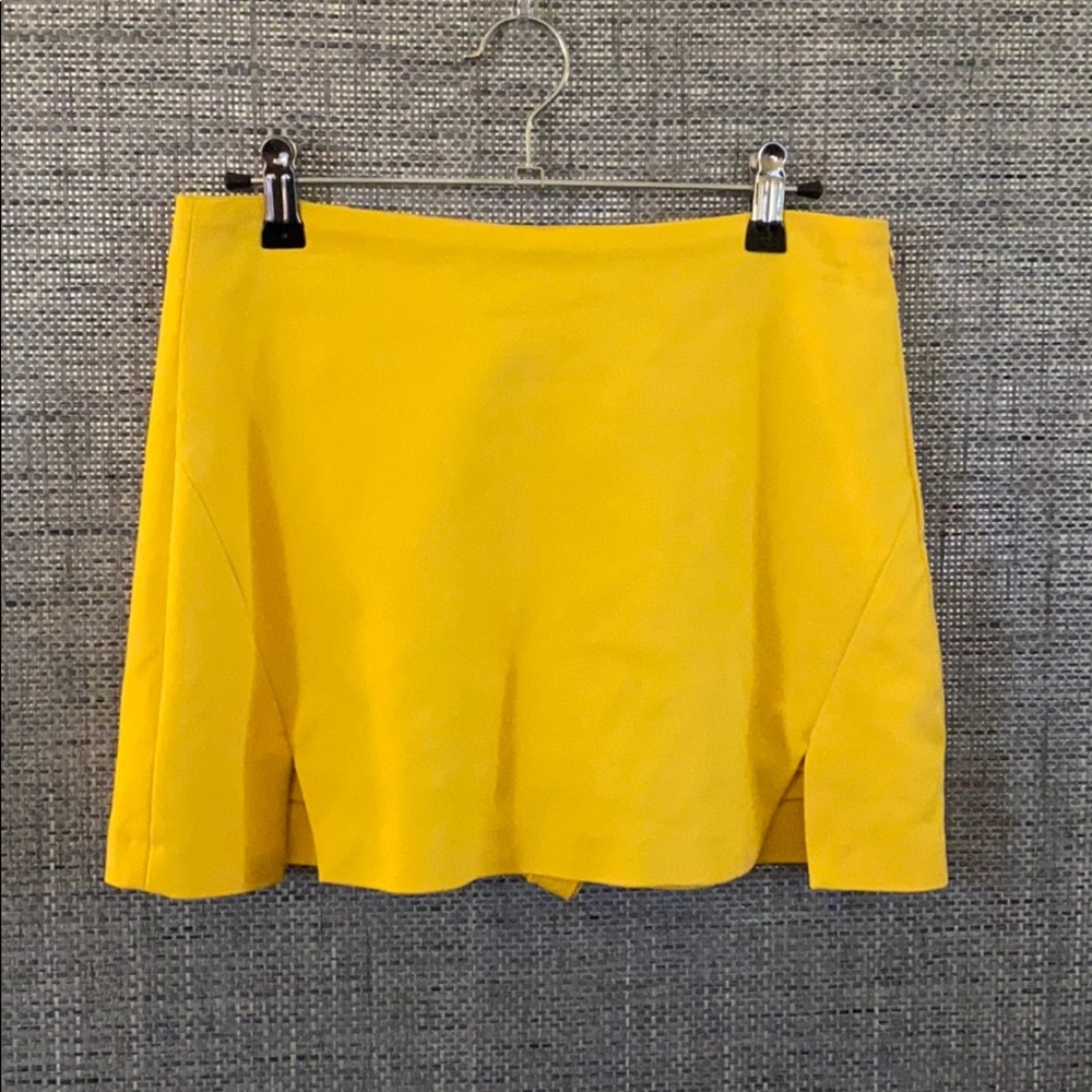 Zara Yellow Skort